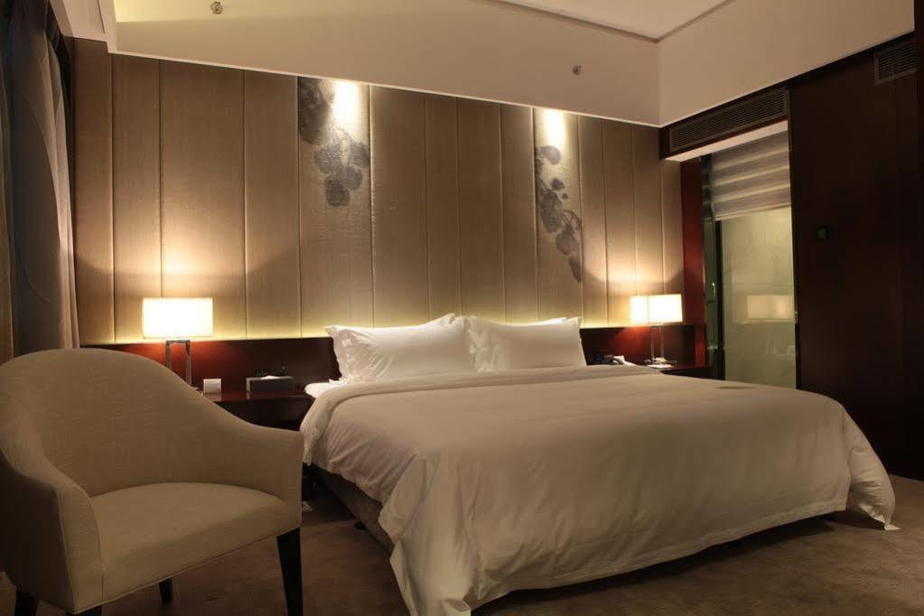 Fortune Century Hotel Zhuhai Eksteriør billede