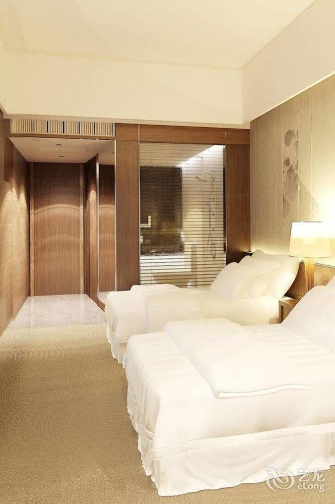 Fortune Century Hotel Zhuhai Eksteriør billede